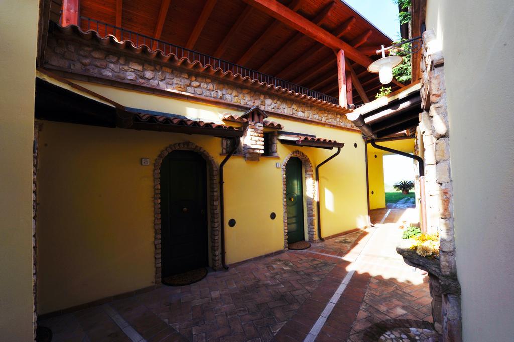 Casa Vacanze Patrizia Montefiore dellʼAso Værelse billede